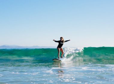 Wategos Beach is beginner, friendly surfing Wategos Beach is beginner, friendly surfing
